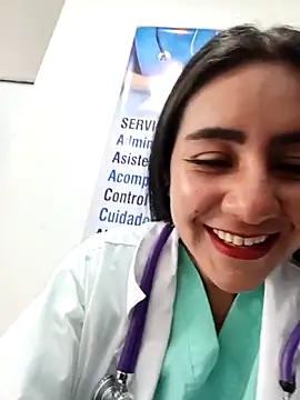 CAROLINE  07 online show from May 13, 2026, 1:08 pm
