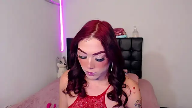 Megan Gil  online show from March 14, 2026, 9:09 pm