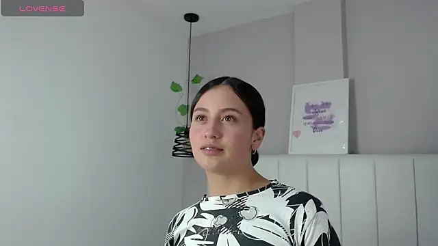 Zaaida  online show from February 20, 2026, 8:53 pm