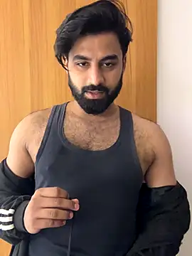 hottestboy03 online show from December 16, 2025, 10:53 am