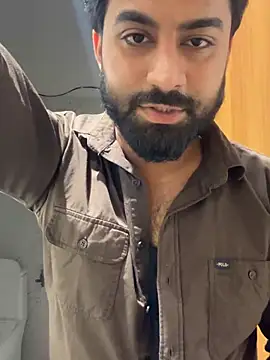 hottestboy03 online show from February 17, 2026, 2:13 pm