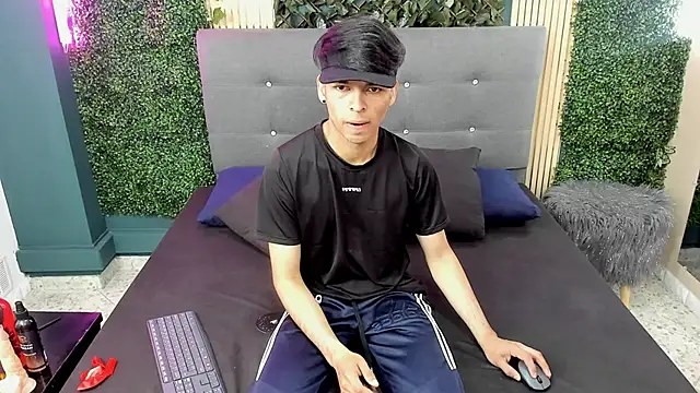 OnlyJos online show from September 23, 2025, 6:55 pm