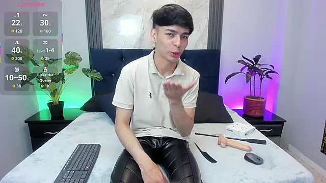 OnlyJos online show from December 20, 2025, 6:04 pm