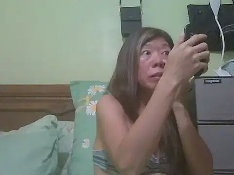 Sexyjenny4u online show from December 17, 2025, 8:04 pm