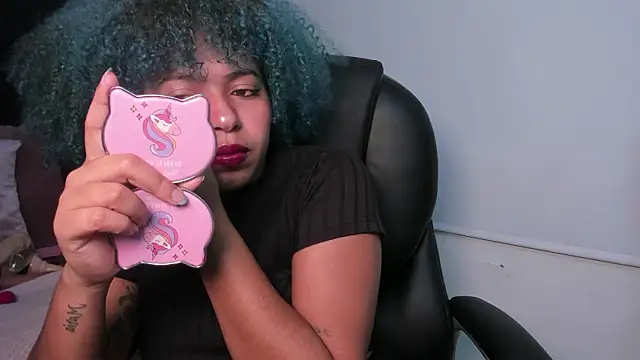 Snapshot of momo_ayasse chatting on March 7, 2026, 3:36 am momo ayasse online show from March 7, 2026, 3:36 am