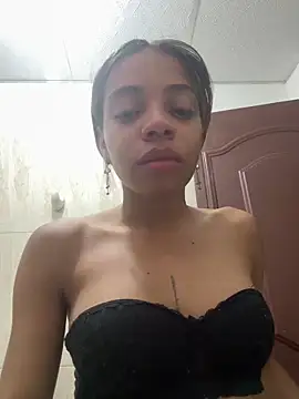 yumi hanna online show from March 16, 2026, 4:40 am