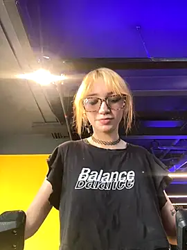 Snapshot of TheLevel69s chatting on September 19, 2025, 10:10 pm TheLevel69s online show from September 19, 2025, 10:10 pm