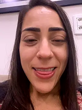 lucioliveira online show from September 26, 2025, 1:20 am