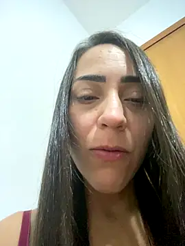 lucioliveira online show from December 3, 2025, 3:21 pm