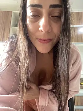 lucioliveira online show from February 5, 2026, 2:54 pm