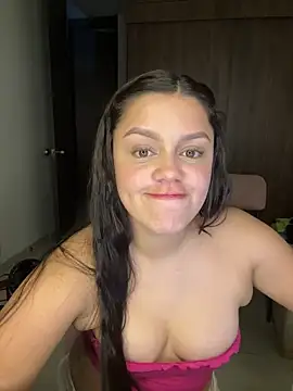 lunita sweet5 online show from February 26, 2026, 12:31 am