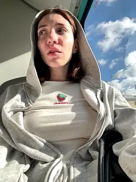 BallerinaCappuccino  online show from September 28, 2025, 8:31 am