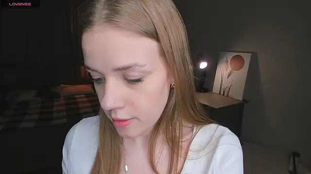 OdellaFrake online show from November 16, 2025, 7:30 pm