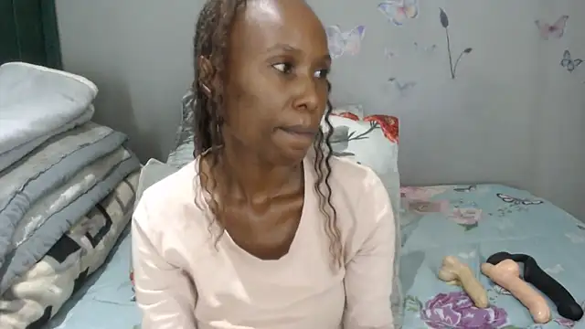 Snapshot of blueyXxX chatting on September 26, 2025, 1:15 pm blueyXxX online show from September 26, 2025, 1:15 pm