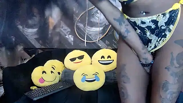 Snapshot of Lilmisbaddyxxx chatting on March 2, 2026, 7:54 pm Lilmisbaddyxxx online show from March 2, 2026, 7:54 pm