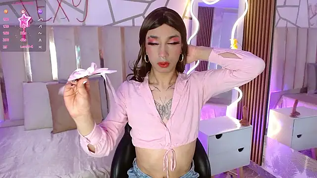 Snapshot of CYRUS_TAY chatting on February 2, 2026, 1:10 pm CYRUS TAY online show from February 2, 2026, 1:10 pm