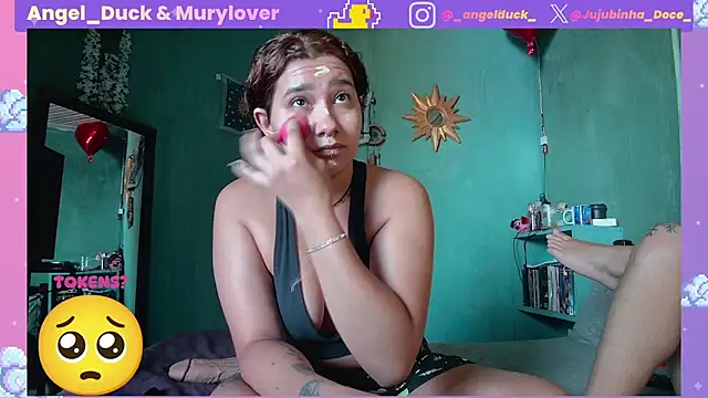 Angel Duck online show from April 14, 2026, 6:03 pm