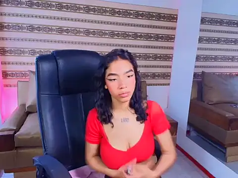 Snapshot of barbie_angels chatting on October 29, 2025, 10:33 pm barbie angels online show from October 29, 2025, 10:33 pm