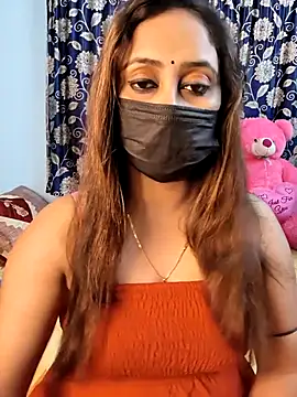 Cute-lusi online show from October 5, 2025, 7:56 pm