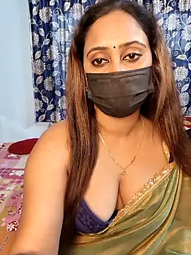 Cute-lusi online show from December 15, 2025, 12:48 am