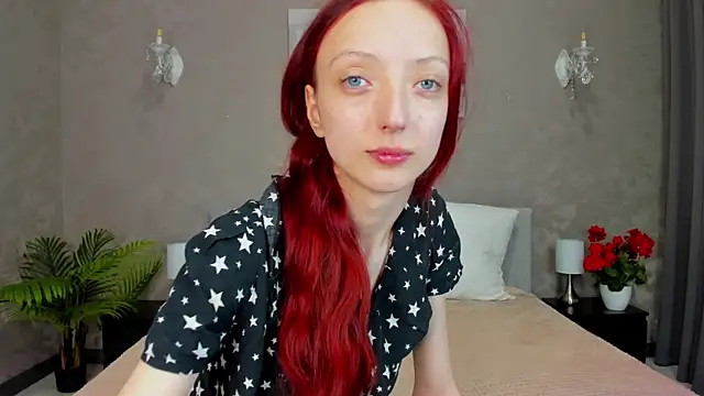 Snapshot of Daria_J chatting on November 30, 2025, 7:01 am Daria J online show from November 30, 2025, 7:01 am