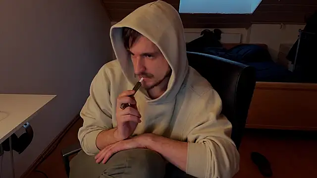 Snapshot of Bez3ybik chatting on February 20, 2026, 10:38 am Bez3ybik online show from February 20, 2026, 10:38 am