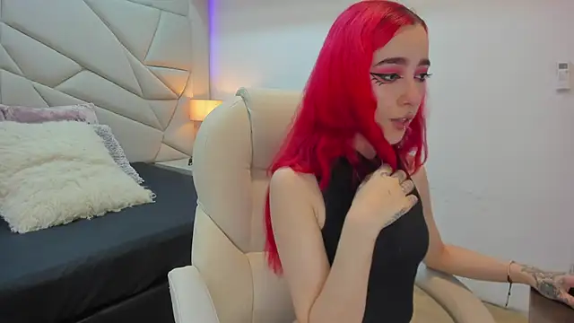 persefone 333 online show from September 17, 2025, 7:48 pm