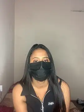 Priya baby0 online show from December 17, 2025, 5:19 pm