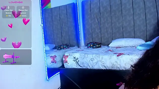 Lucia78couple online show from January 10, 2026, 1:57 pm