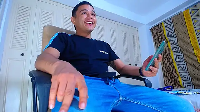 angelss 666 online show from April 9, 2026, 3:28 am