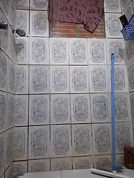 Snapshot of blacksilva369 chatting on December 21, 2025, 5:25 am blacksilva369 online show from December 21, 2025, 5:25 am