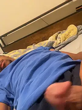 huhgtr online show from December 1, 2025, 4:23 pm