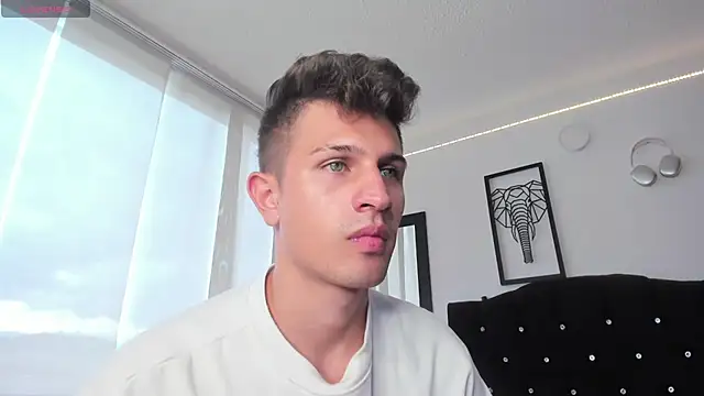 kevin ahss online show from November 13, 2025, 9:03 pm