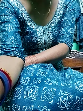 Apurvaa online show from November 23, 2025, 2:28 pm