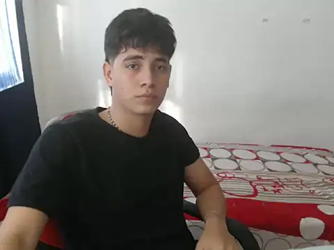 Snapshot of maximo_gomez chatting on October 21, 2025, 8:42 pm maximo gomez online show from October 21, 2025, 8:42 pm