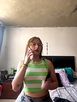 Snapshot of Aria_beauti chatting on September 11, 2025, 2:28 pm Aria beauti online show from September 11, 2025, 2:28 pm