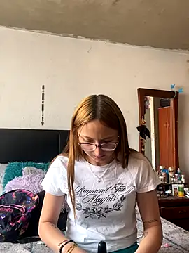 Snapshot of Aria_beauti chatting on September 16, 2025, 2:07 pm Aria beauti online show from September 16, 2025, 2:07 pm