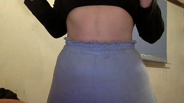 Bellababexox online show from November 13, 2025, 6:34 am