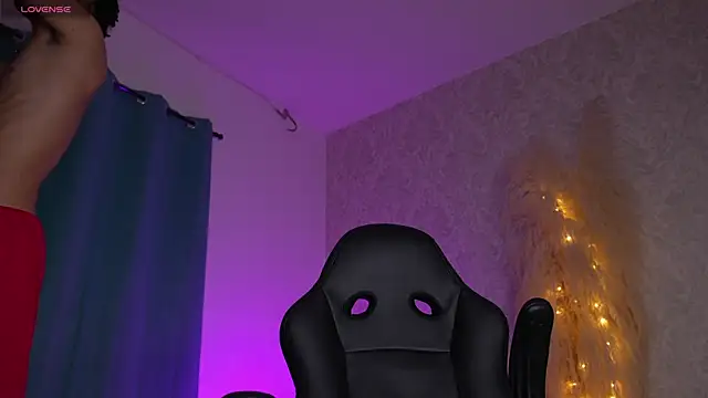 Afro god  online show from January 7, 2026, 4:37 am