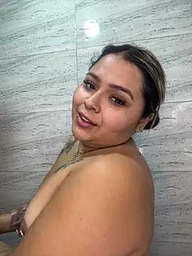 ashley-swift- online show from February 8, 2026, 2:31 pm