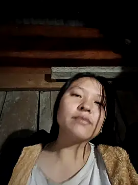 MuiNay online show from October 22, 2025, 11:10 am