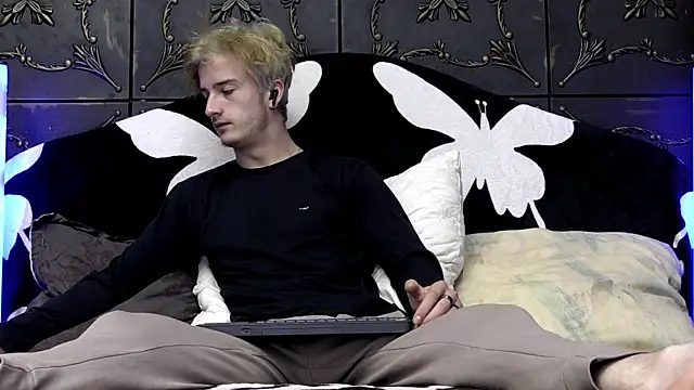 SirReed online show from March 26, 2026, 5:57 am