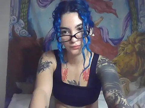 peetitefairy online show from November 26, 2025, 4:02 am