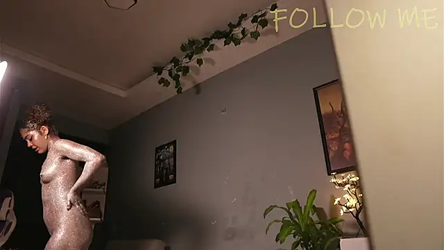 hannachris- online show from September 24, 2025, 11:08 pm