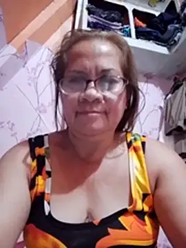 vickyhot1966 online show from April 9, 2026, 7:52 pm