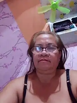 Snapshot of vickyhot1966 chatting on April 19, 2026, 9:39 pm vickyhot1966 online show from April 19, 2026, 9:39 pm