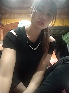 Snapshot of Dung-Thao19 chatting on October 5, 2025, 11:30 am Dung-Thao19 online show from October 5, 2025, 11:30 am