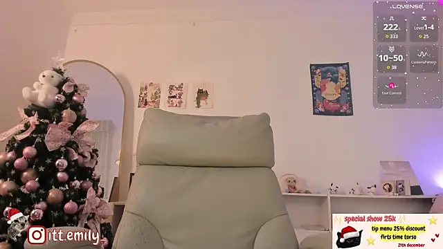 Snapshot of emily_uwu0 chatting on December 21, 2025, 1:13 am emily uwu0 online show from December 21, 2025, 1:13 am