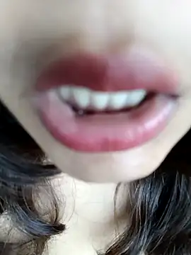 Snapshot of Hott_Muskan chatting on September 22, 2025, 10:50 am Hott Muskan online show from September 22, 2025, 10:50 am