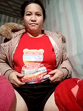 Love-Mama33 online show from November 27, 2025, 11:07 pm